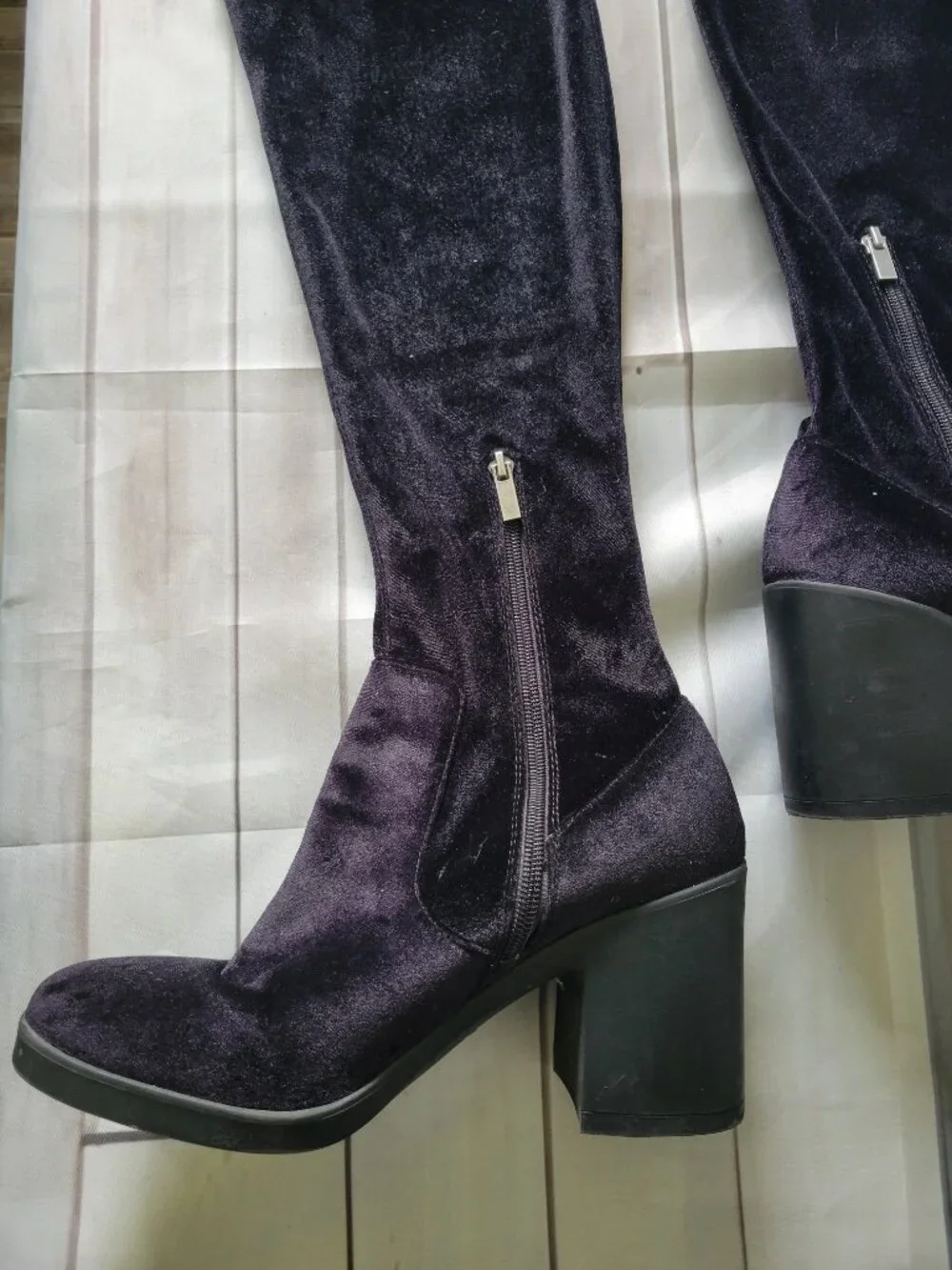 Forever 21 Black Velvet Over-the-Knee Chunky Heel Boots, Women’s 9, Stretch
